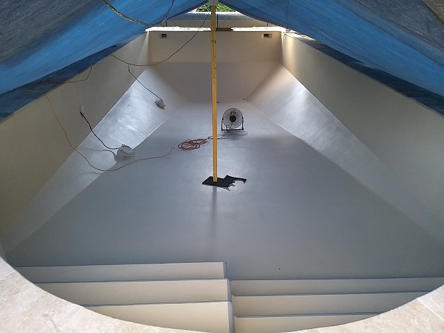 Finition polyester beige clair